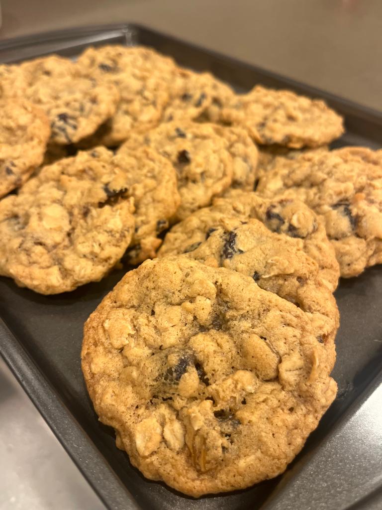 Oatmeal Dried Fruit & Oatmeal Chocolate Chip - SOLD OUT